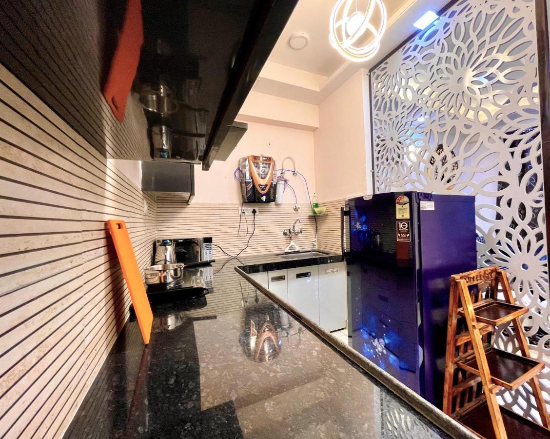 Airport Bliss Apartment+Balcony & Netflix + Prime ジャイプール エクステリア 写真